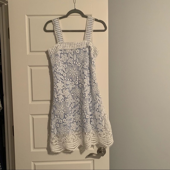 Romeo and Juliet white and blue laced dress - Picture 2 of 3